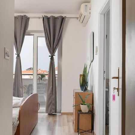 Sea View Apartments M Подгора Екстериор снимка