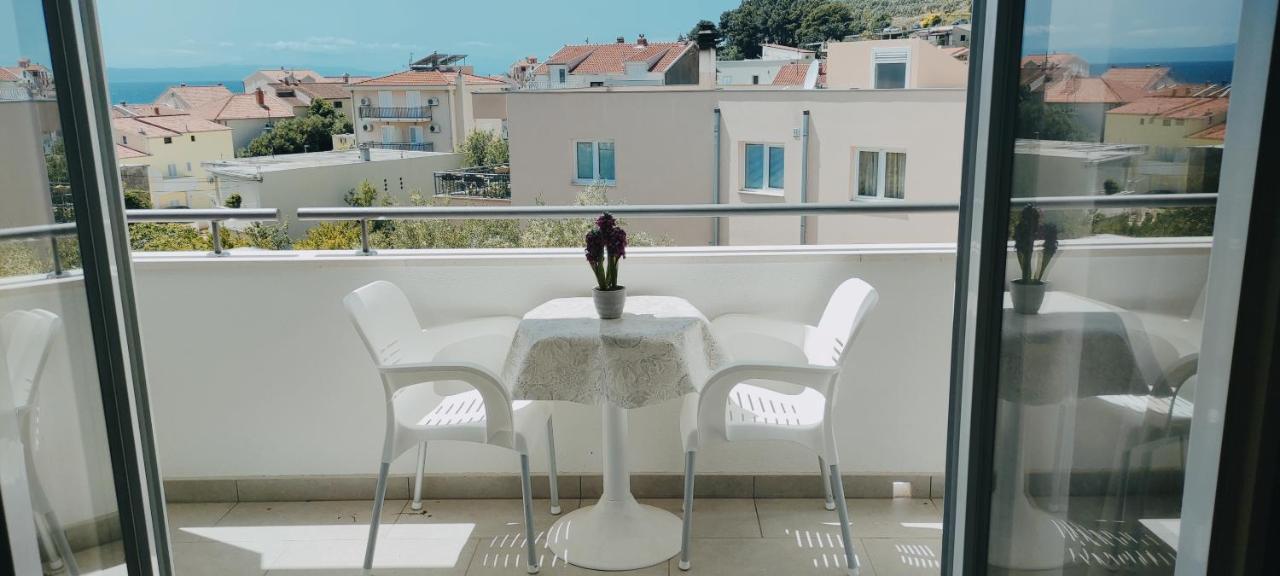 Sea View Apartments M Подгора Екстериор снимка